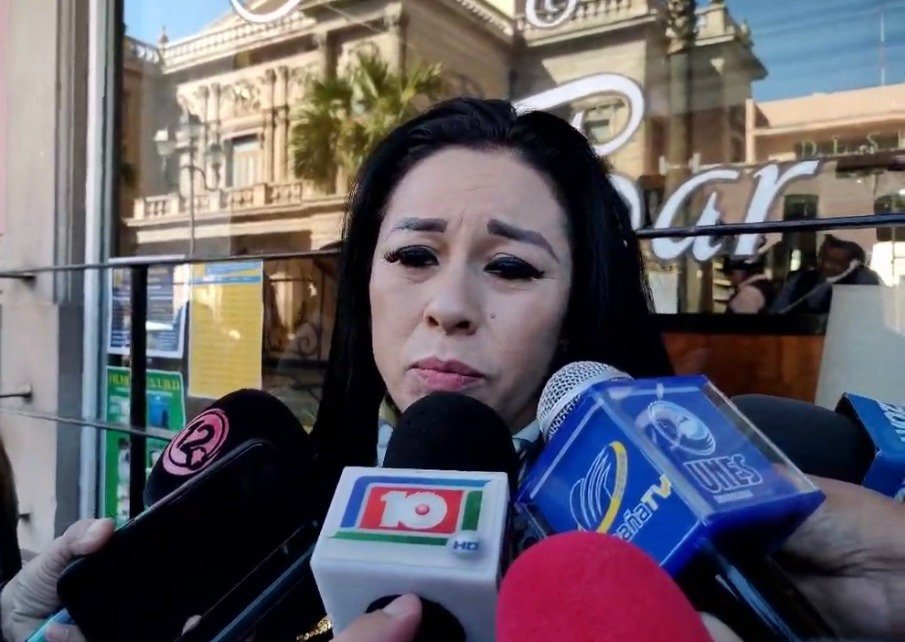 Siguen vendedores ambulantes informales acaparando el centro histórico ...