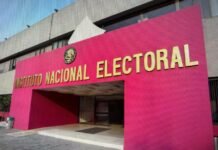 Avanza el INE en normalización de tiempos de entrega de Credencial para Votar